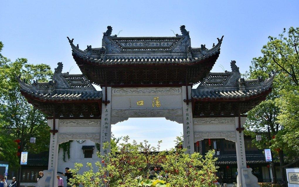和平新盘7万6首开，环城却有盘直降13万！